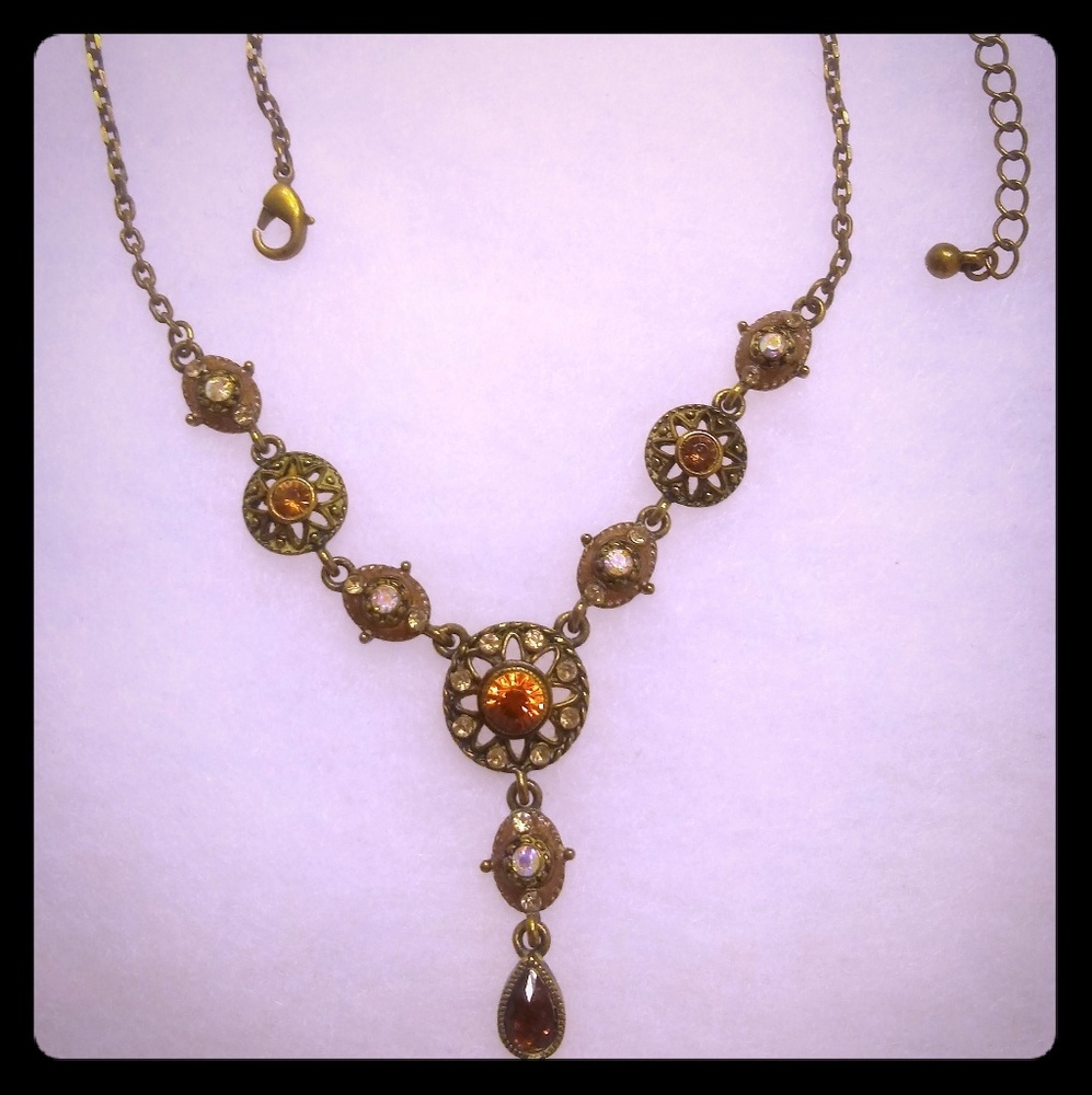 Gemstone necklace